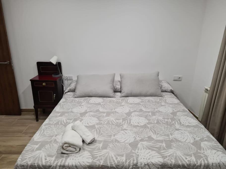 Апартаменты Apartamento Centrico Понтеведра Экстерьер фото