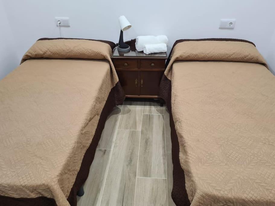 Апартаменты Apartamento Centrico Понтеведра Экстерьер фото
