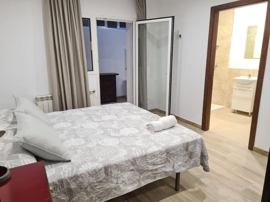 Апартаменты Apartamento Centrico Понтеведра Экстерьер фото