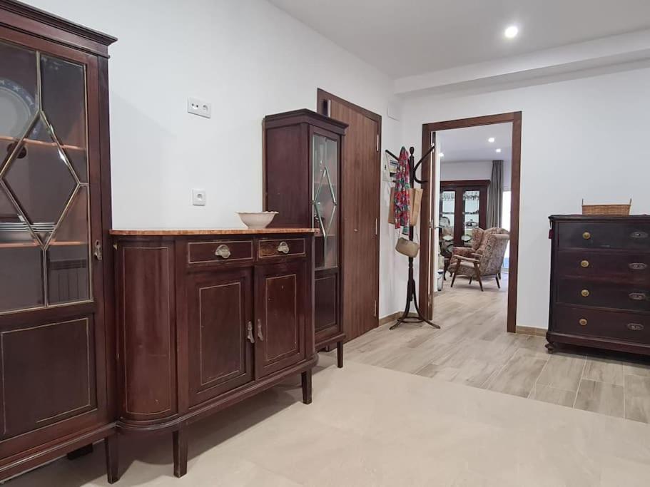 Апартаменты Apartamento Centrico Понтеведра Экстерьер фото