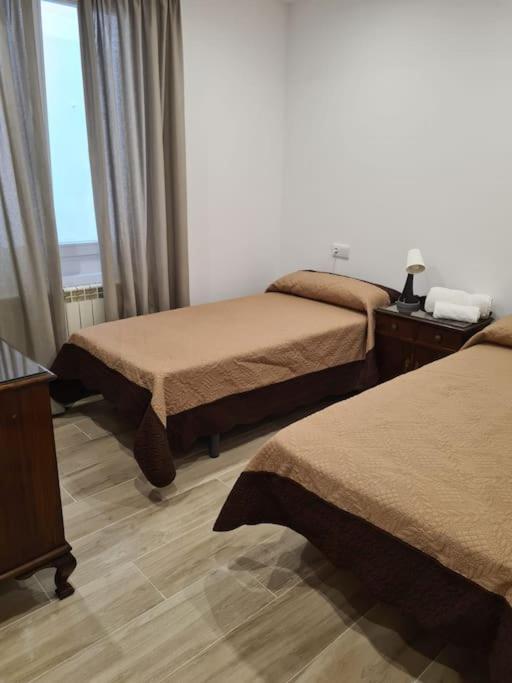 Апартаменты Apartamento Centrico Понтеведра Экстерьер фото